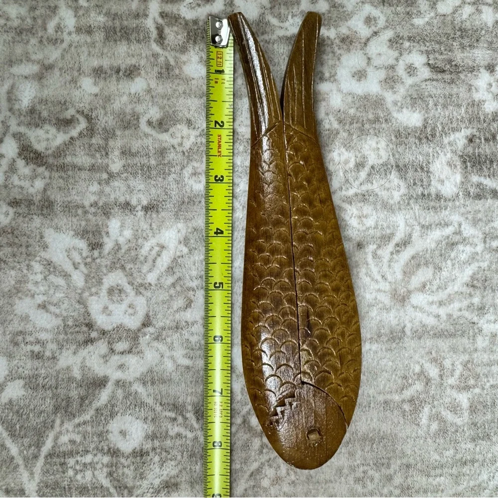 VTG Fish Wooden Carved Double Nut‎ Cracker 8” Folk Art Decor Unique
